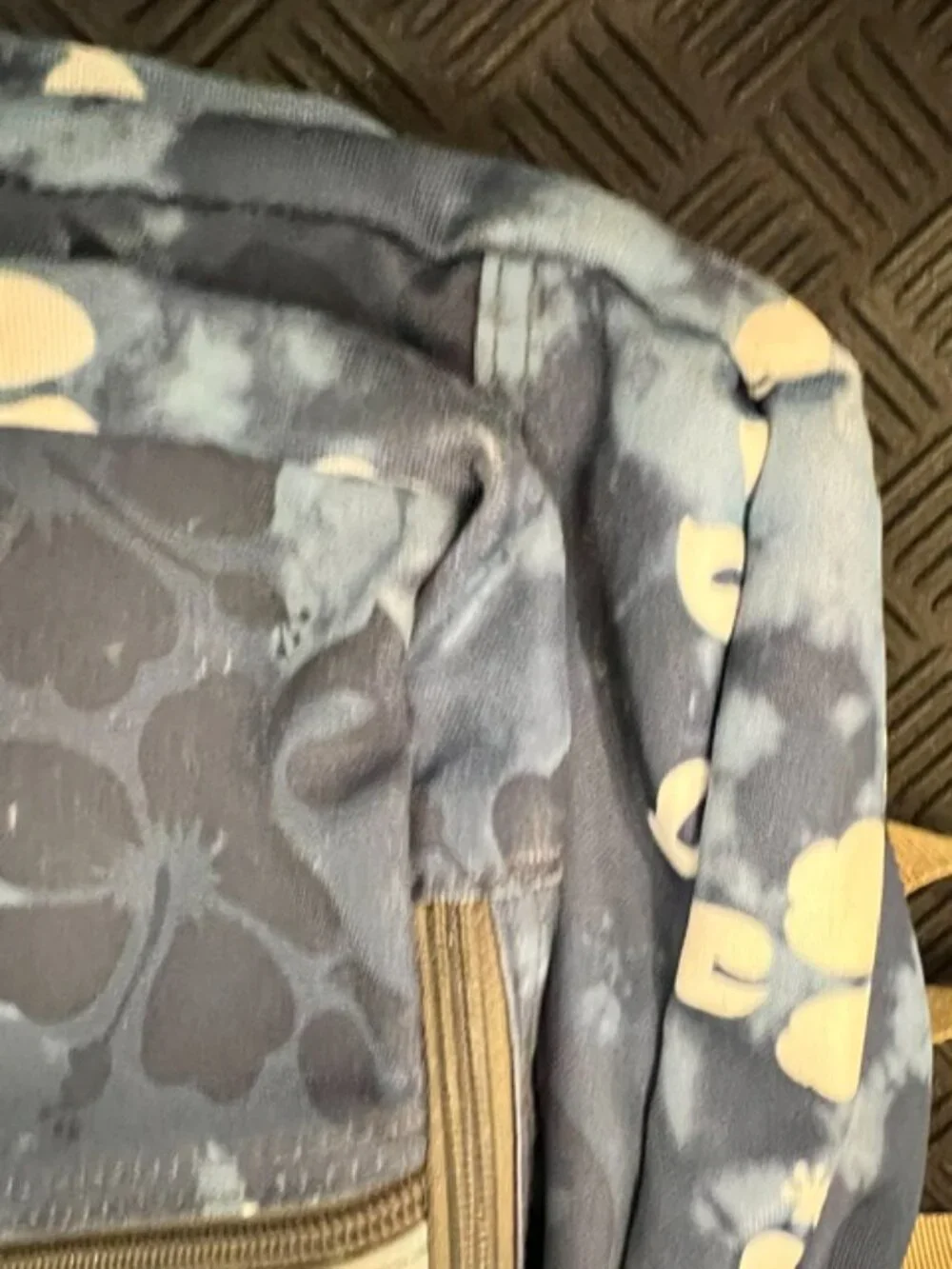 Vintage L.L. Bean Deluxe Book Pack Backpack Blue Floral Hibiscus Tie Dye 32L